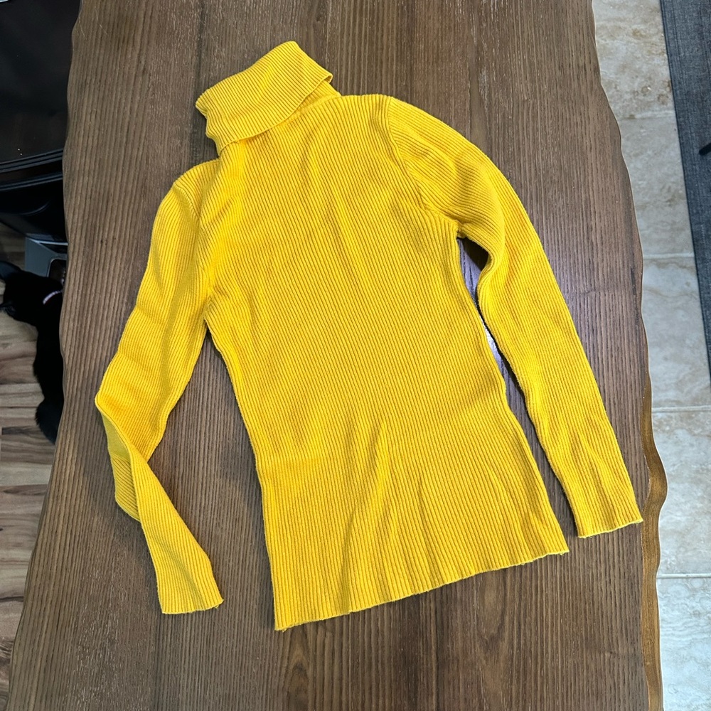 9 Piece Clothes Bundle Size Small - image 3